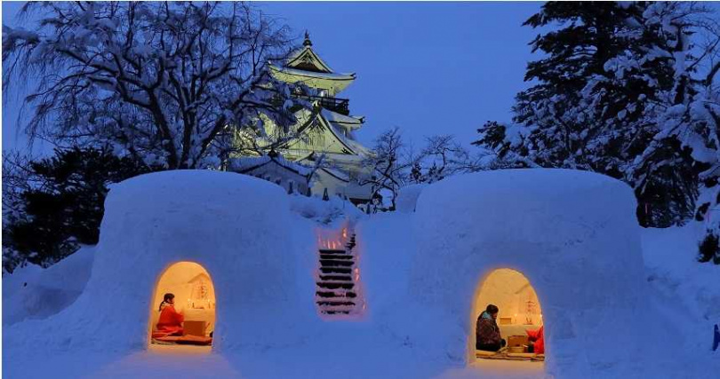 橫手雪祭。